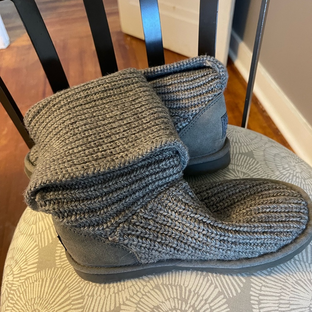Knit Uggs - image 1
